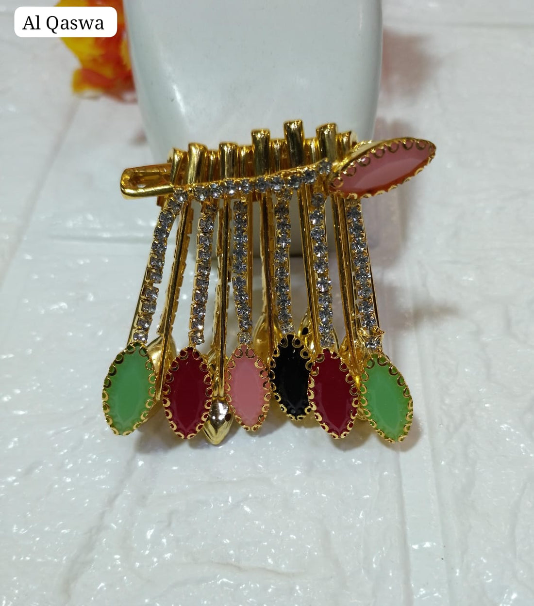 Scarf pins